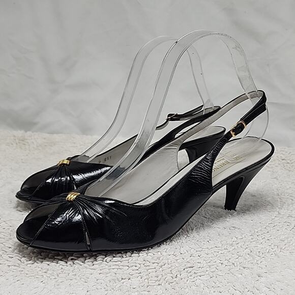 BRUNO MAGLI EMBELLISHMENT PATENT LEATHER SLINGBACK PUMPS LADIES 9.5 GUC BLACK